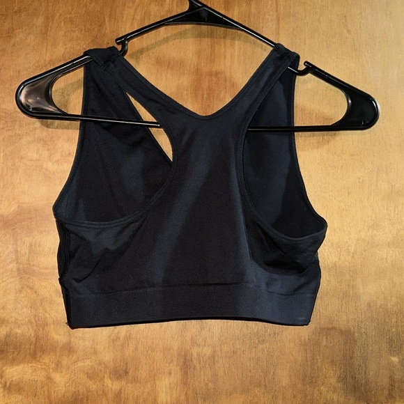 LIKE NEW BRAVADO BASIC MATERNITY BRA - Picture 2 of 2